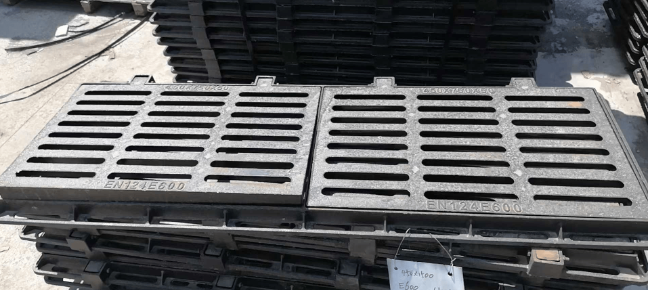 长坡镇球墨铸铁连体双篦展示